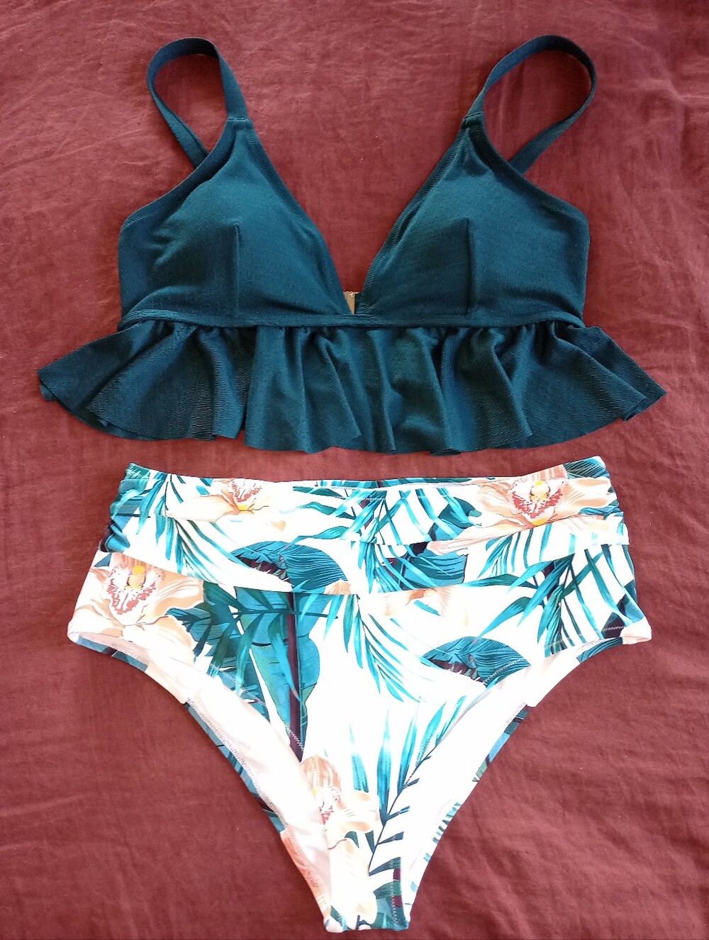 NWT Cupshe High Waisted Green and Floral Ruffled Bikini - Picture 7 of 12